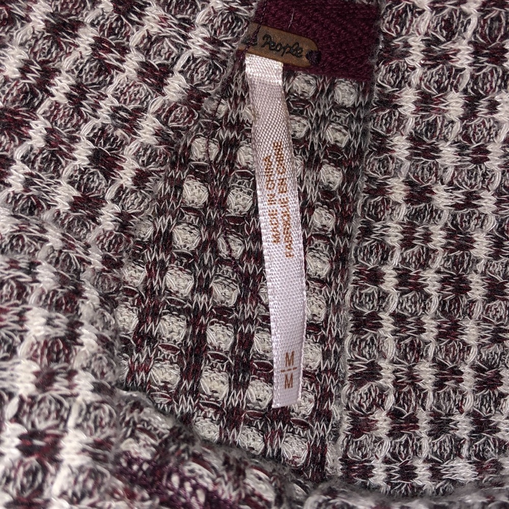 Free People BK turtleneck long sleeve top size medium - Picture 8 of 9